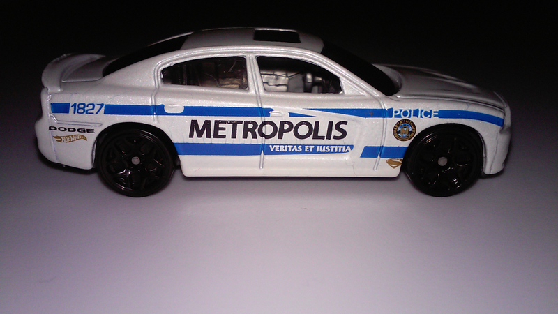 Illustration for article titled Hot Wheels '11 Dodge Charger R/T